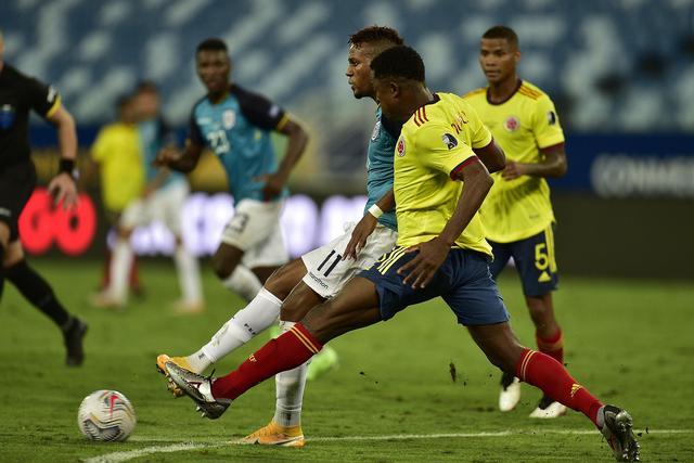 哥伦比亚1-0厄瓜多尔的相关图片
